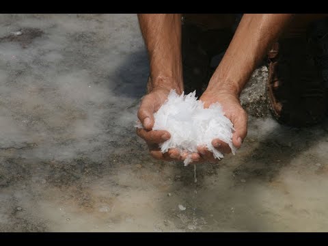 Βίντεο: Πικάντικο και θαλασσινό αλάτι