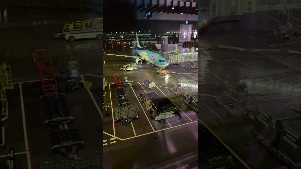 TUI - TERMINAL 2 MANCHESTER AIRPORT