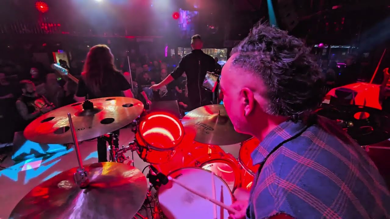 The Clairvoyant, Iron Maiden cover (live) 