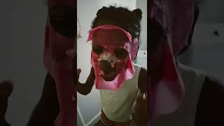 Lee Lee And Her Face Mask