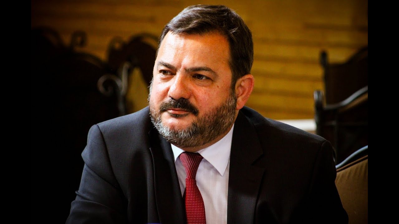 С проф. Петко Ст. Петков в Общинско радио В. Търново по актуални въпроси 19.01.2026 преди 19 часа