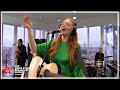 Capture de la vidéo Freya Ridings - Weekends (Live On The Chris Evans Breakfast Show With Cinch)