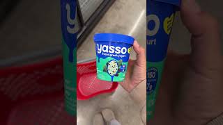 #YassoPartner — I’m partnering with Frozen Greek Yogurt to share their new Spoonable frozen Greek