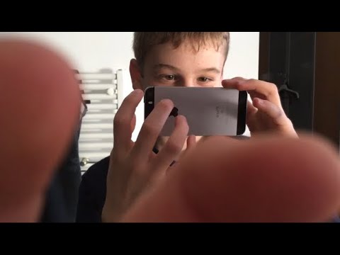 Tapping on the camera 📸 |Matijn ASMR|
