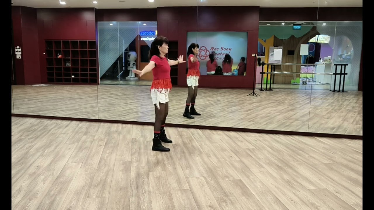 旧欢如梦                                                              编舞者：莫丽子老师