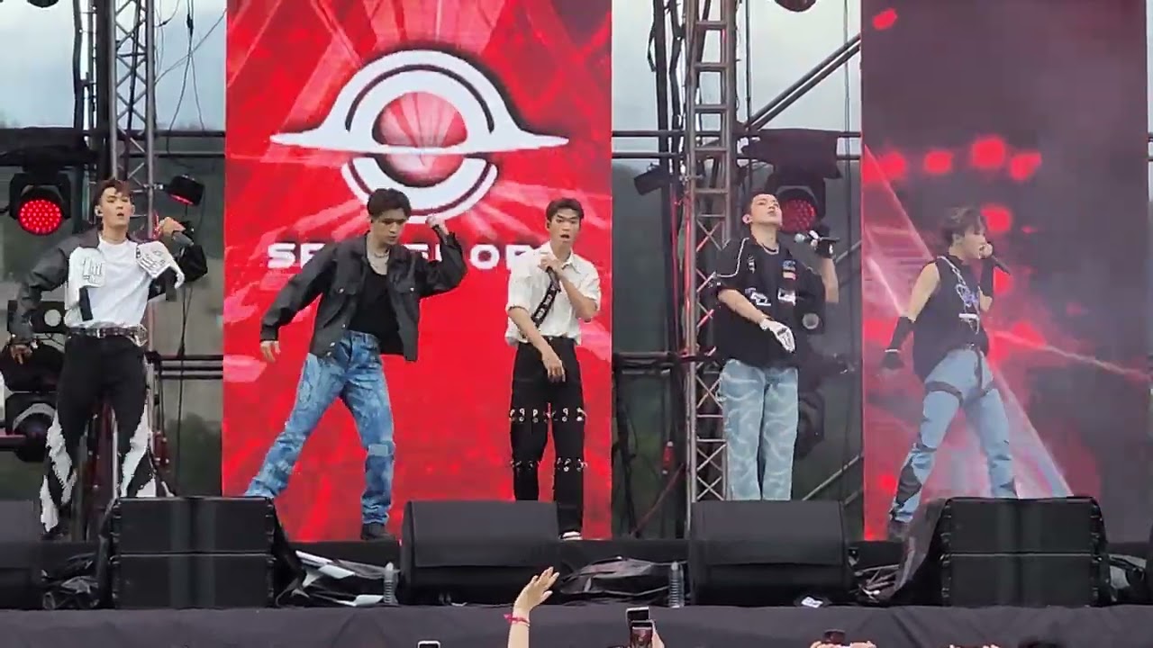 20221009 原子少年 天王星 《Yolo》@太空港