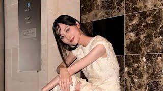 スカートのスリットから《すべてが》見えてしまいそう...!!山下美月の主演映画完成披露試写会オフショットにファン歓喜