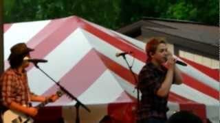 Hunter Hayes - Keep Your Head Up/Lean On Me LIVE DelGrosso's Amusement Park Tipton, PA 6/03/12