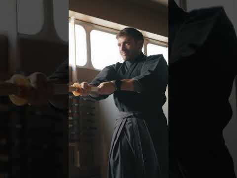 my mates learn Japanese swordfighting - Kendo