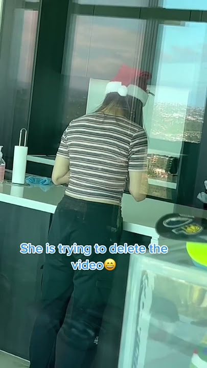 Caught my girlfriend 👧🏻 #shorts #girlfriend #comedy
