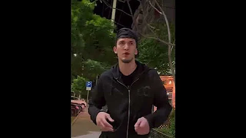 «Отойди от меня»: Парень цеплял туристку в Дагестане 🤦🏽‍♂️