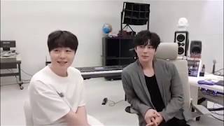 라이브 방송하면서 마크툽 이라온이 스튜디오에서 불러주는 '오늘도 빛나는 너에게' 라이브 LIVE