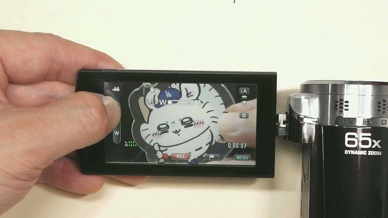 🎥 **JVC Everio GZ-E565 | 內建32GB 高感光Full HD 輕巧隨身DV 攝影機
