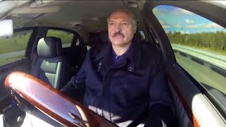 Лукашенко едит в машине под "A Real Hero"