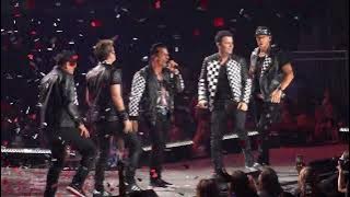NKOTB Live 2022 🡆 My Favorite Girl 🡄 May 20 ⬘ Houston, TX