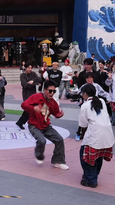 Kpop in public EXO 'Monster'