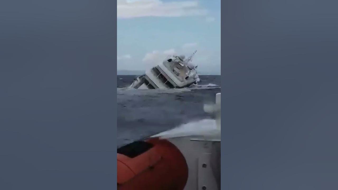 19 августа затонула яхта. 19 августа затонула яхта