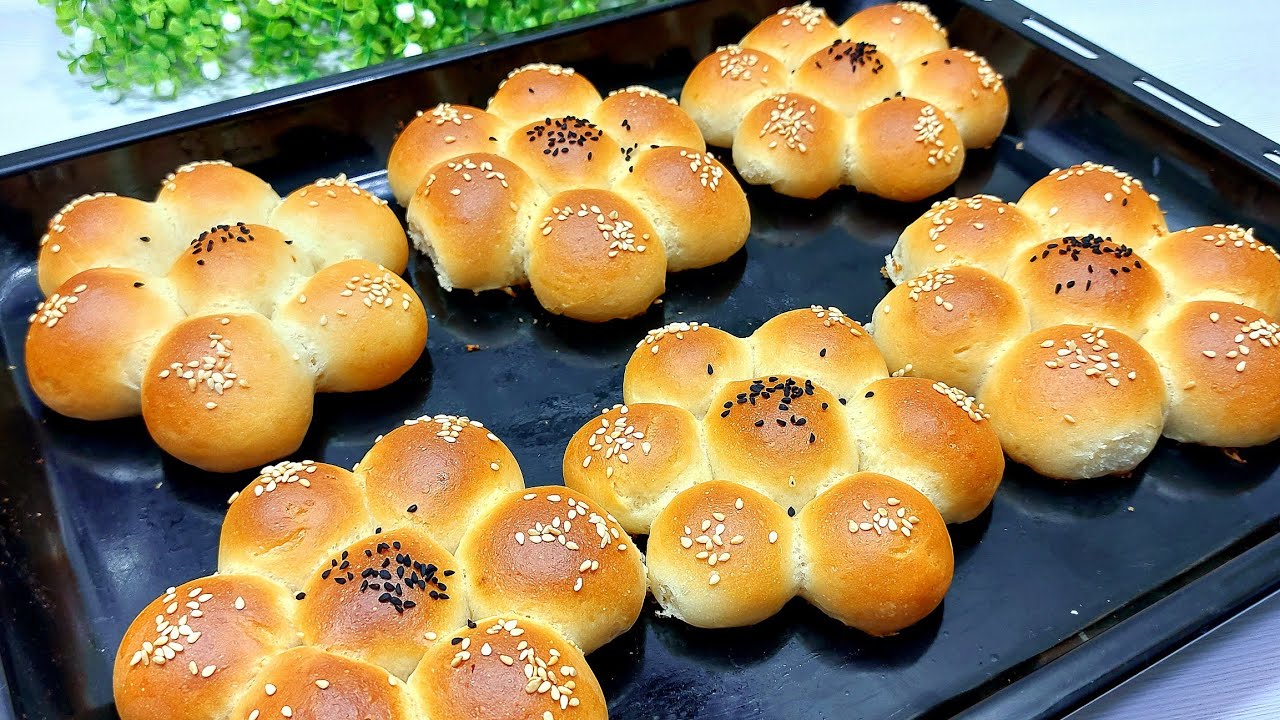 لو عندك شوية ميه وشوية دقيق ⁉️حتعملى الفطاير التحفة دى❗️ بطريقة اقتصادية بدون بيض ولا حليب 👍