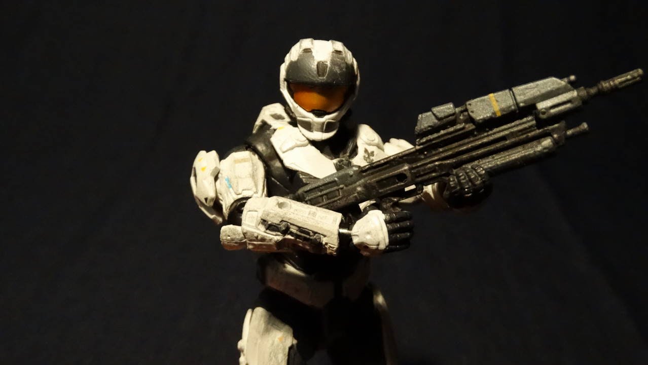 Halo Reach Action Figure Review: White CQC - YouTube