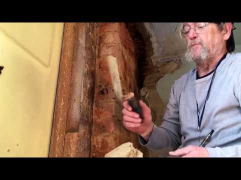 warm-study.-using-horse-hair-plaster.-lime-based.-old-house