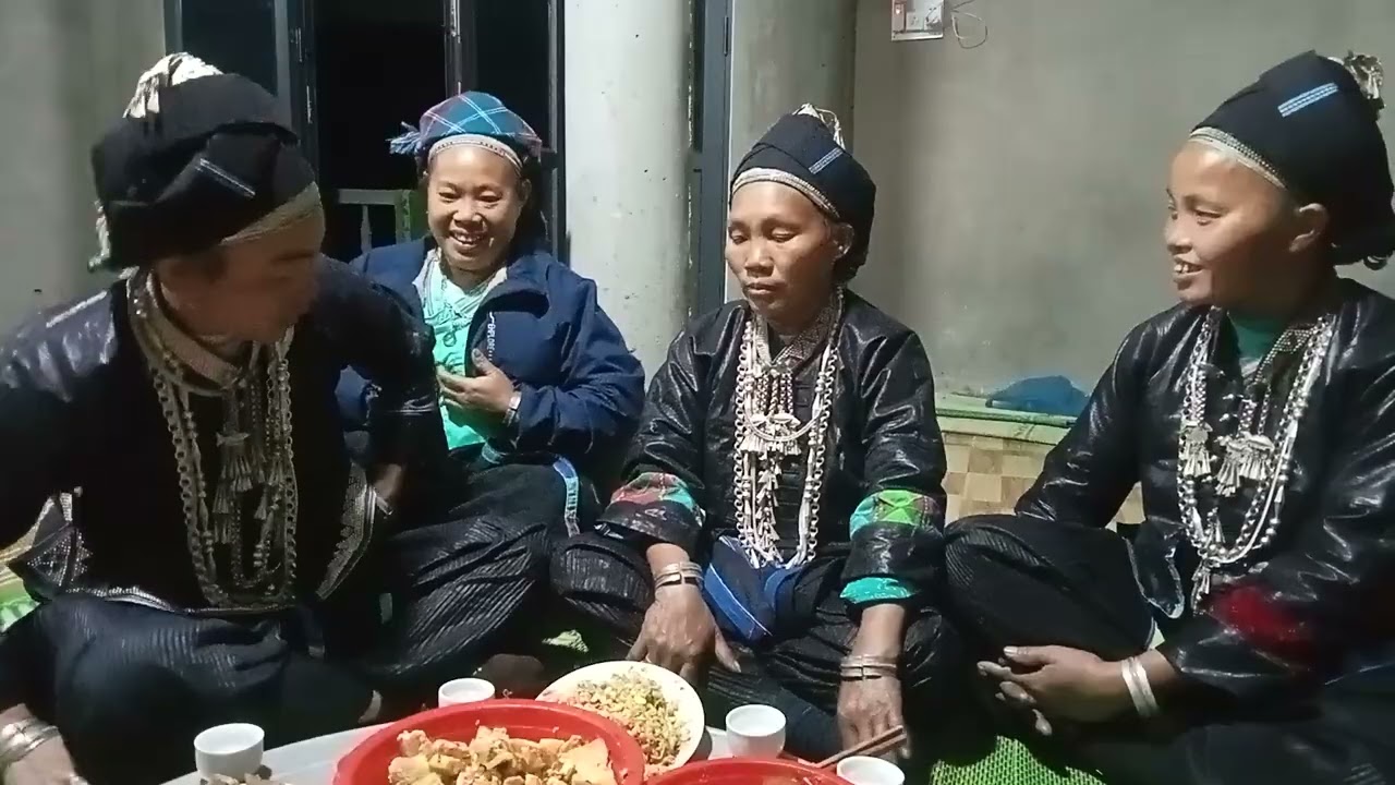 Hát Nùng khân hụp (vào Nhà mới quảng Nguyên) 