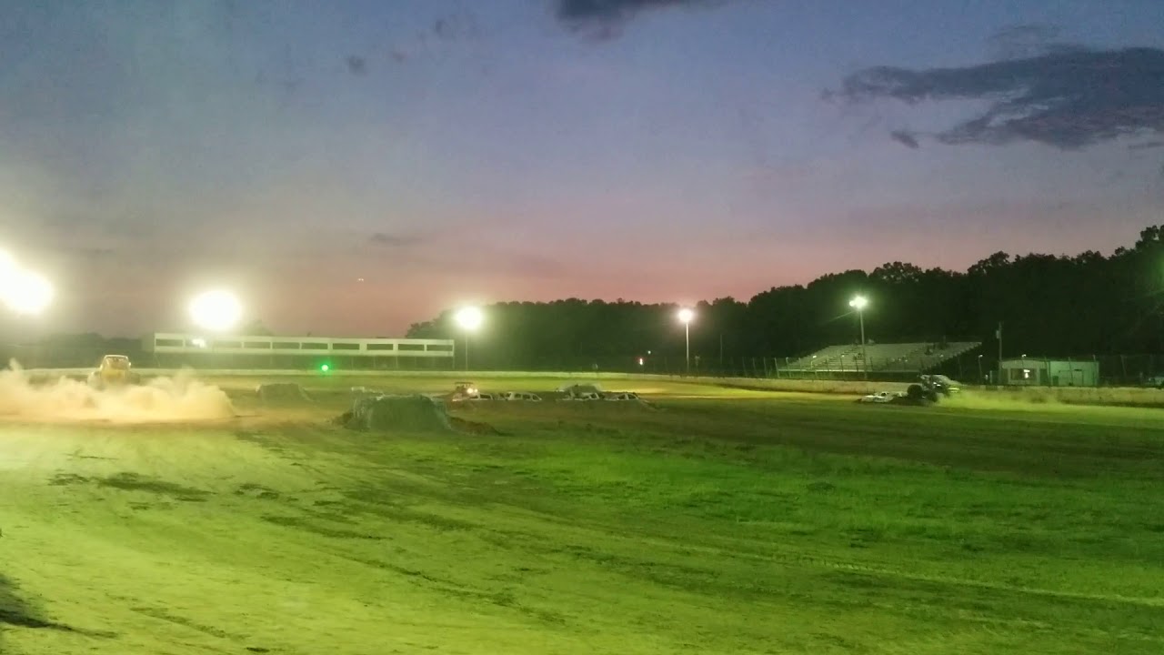 Jackson Raceway Semi finals of racing Jackson Motor Speedway - YouTube