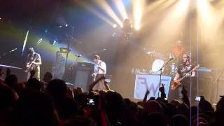 Weezer - Pink Triangle (Roseland Ballroom, 12.18.2010)