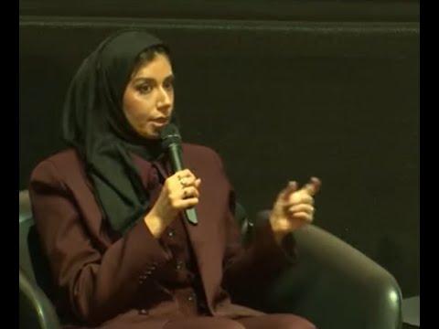 إستضافة إذاعة دولة الكويت حول العنف اللفظي ضد المرأه وآثاره 