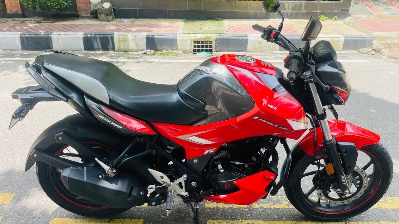 Hero Thriller 160R 2022 Red