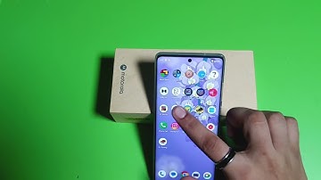 Motorola Edge 50: Enable Navigation Gestures | How to change side bag gestures on Moto Edge 50