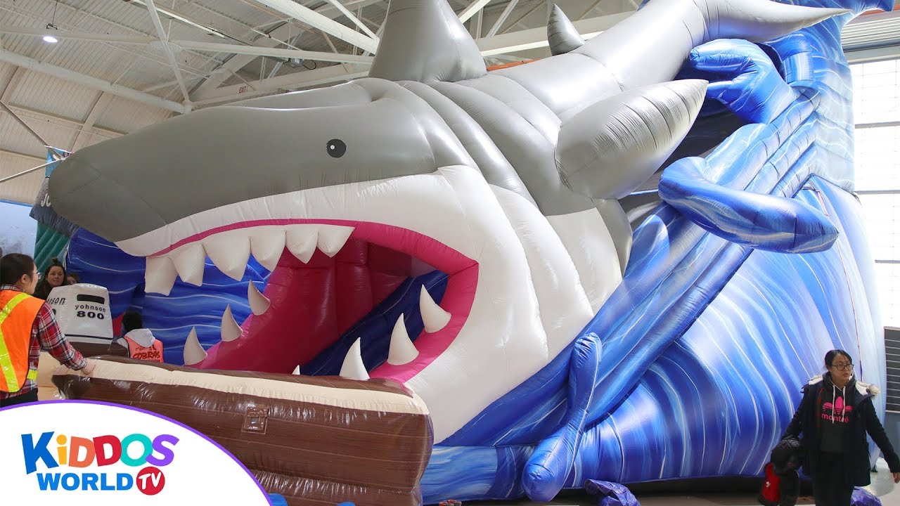 Indoor playground for Kids - Air Bounce - Giant Slides for Kids - YouTube