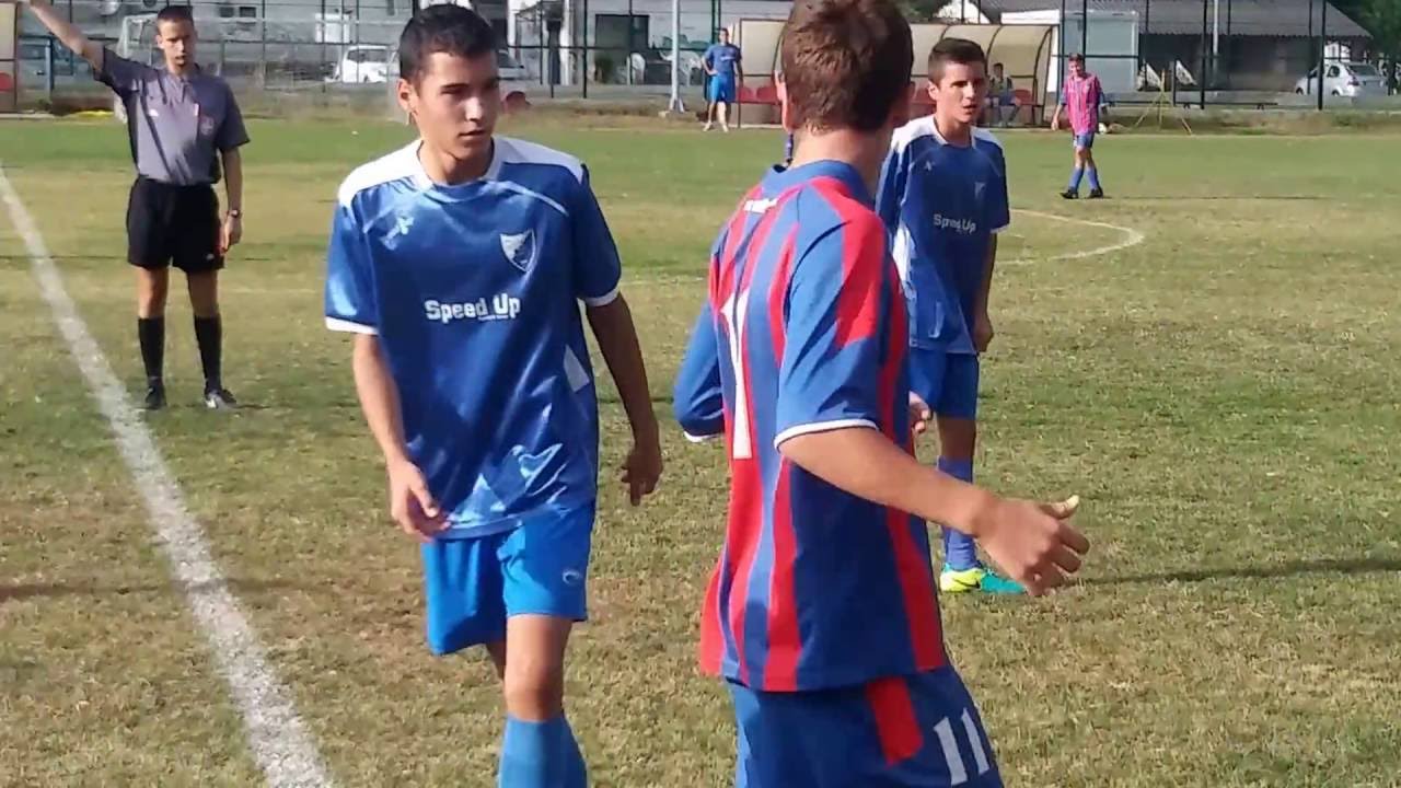 Pioniri...FK BEZANIJA - FK LOKOMOTIVA 0:4  Prvo poluvreme