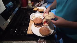 THE BEST BRUNCH BURGER ( TASTY)