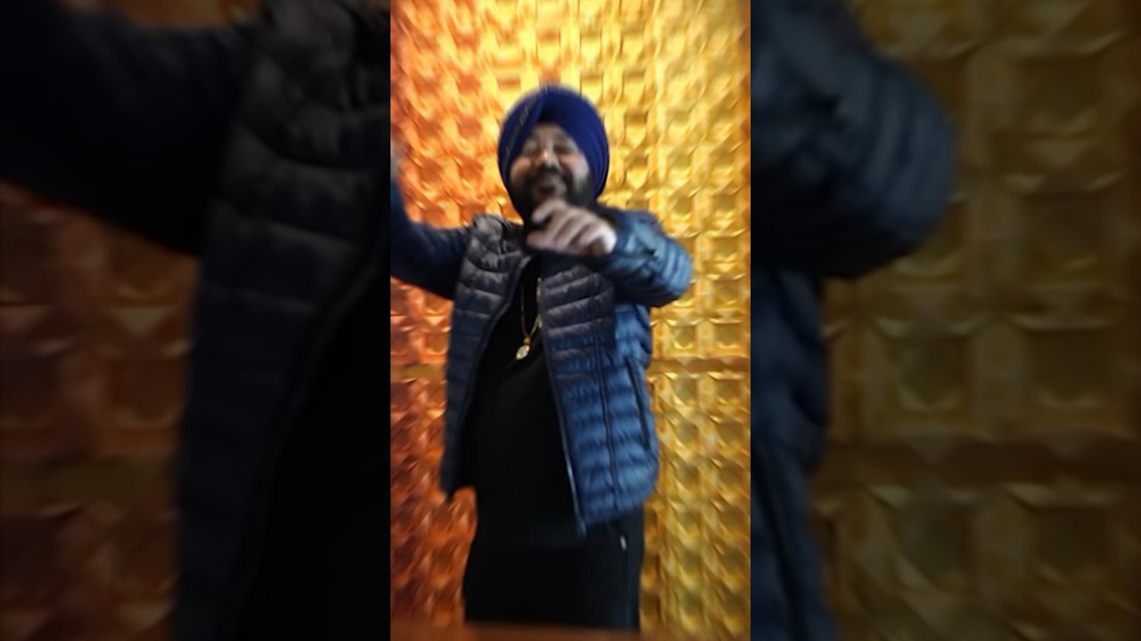Watch Happy Independence Day 🇮🇳🙏🏻 #India #proudtobeindian #JaiHind #DalerMehndi #Rangdebasanti on YouTube Watch Happy Independence Day 🇮🇳🙏🏻 #India #proudtobeindian #JaiHind #DalerMehndi #Rangdebasanti on YouTube