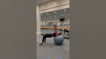 Swiss Ball Dumbbell Core Rotation