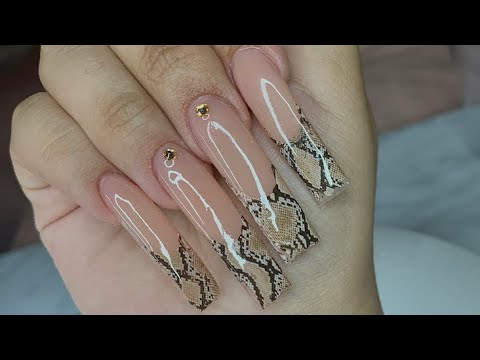 Watch me do my nails: Snakeskin French Tip - YouTube