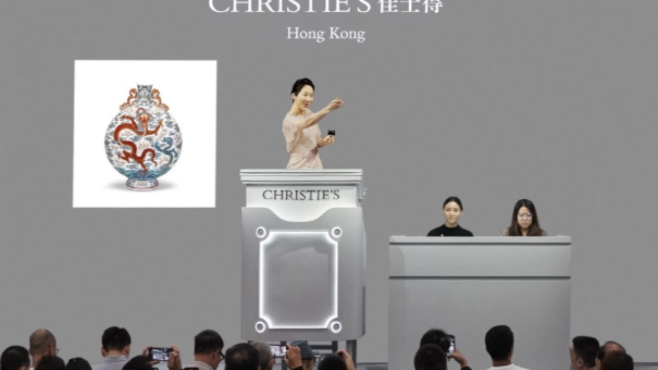 Jade and diamond Ring Sells by Auction. Liang-Lin Chen Auctioneer - YouTube