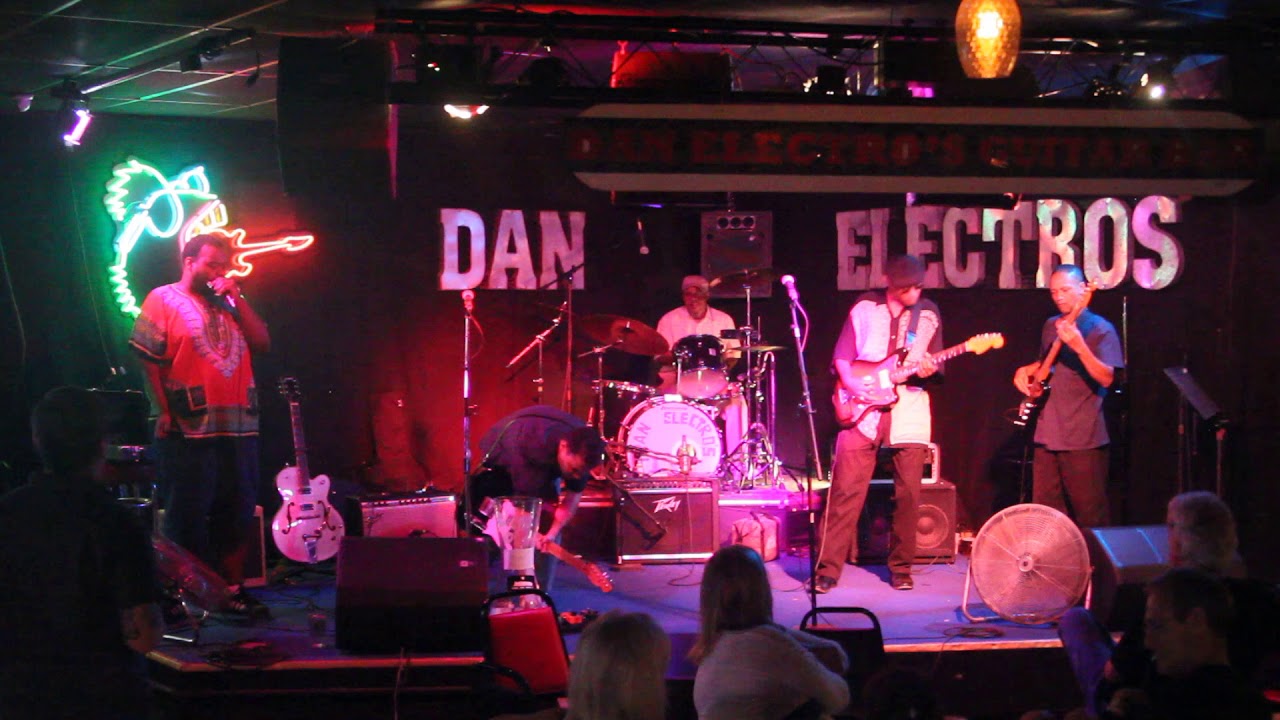 Applehead Performs at Dan Electro's Guitar Bar (1 of 3) 7/13/2018 - YouTube