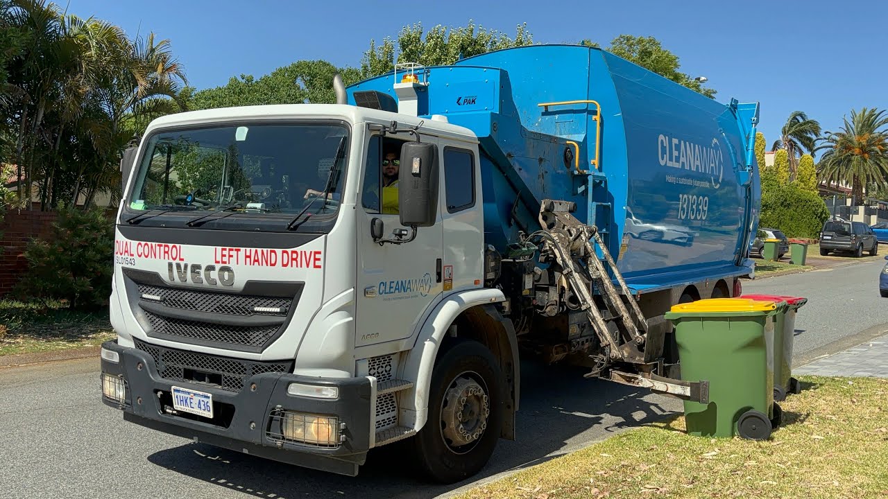 City of Bayswater weekly recycle with the speedy SL01543 and Mitch