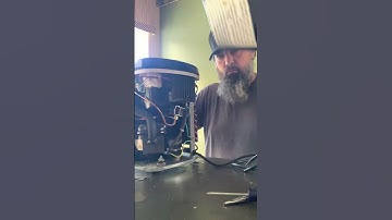 Lekkende ijsmachine... Opnieuw! Reparatie in 5 minuten en nieuwe truc om het probleem voorgoed te...