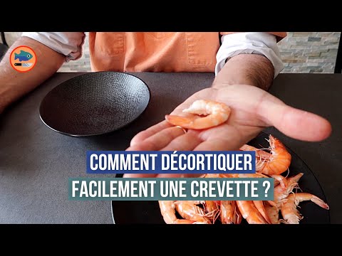 Vidéo: Comment éplucher Les Crevettes Royales