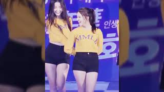 Vignette de la vidéo "NANWOO - HUG ME MOMOLAND"