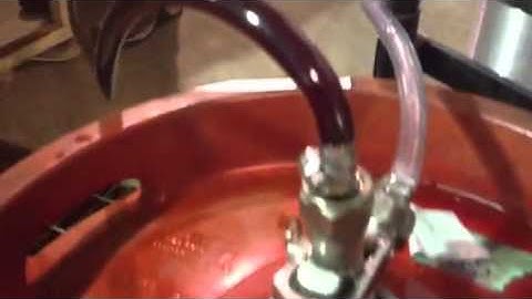 Red Wine Malolactic Fermentation- innoculating red wine in barrels