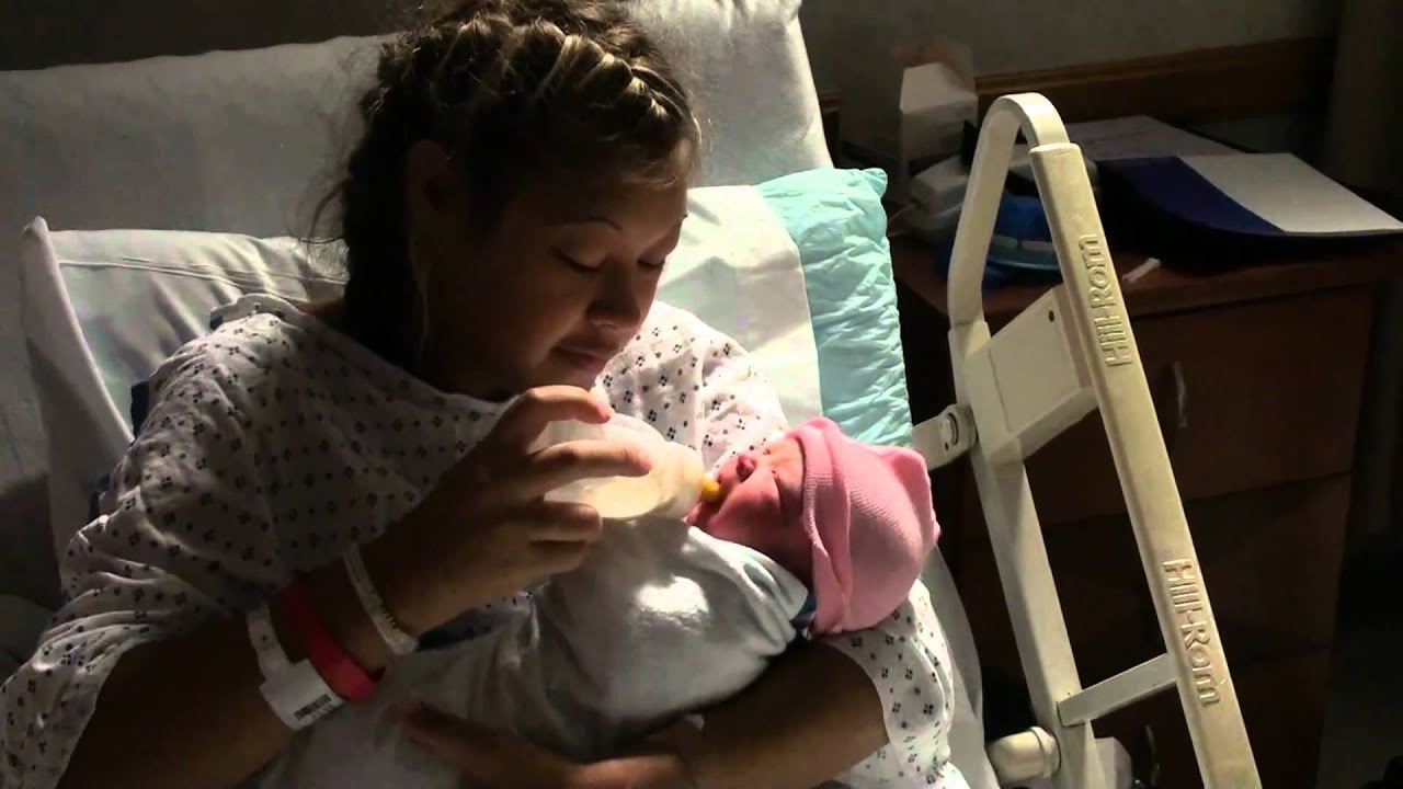 Baby Jayda and Mommy.mov - YouTube