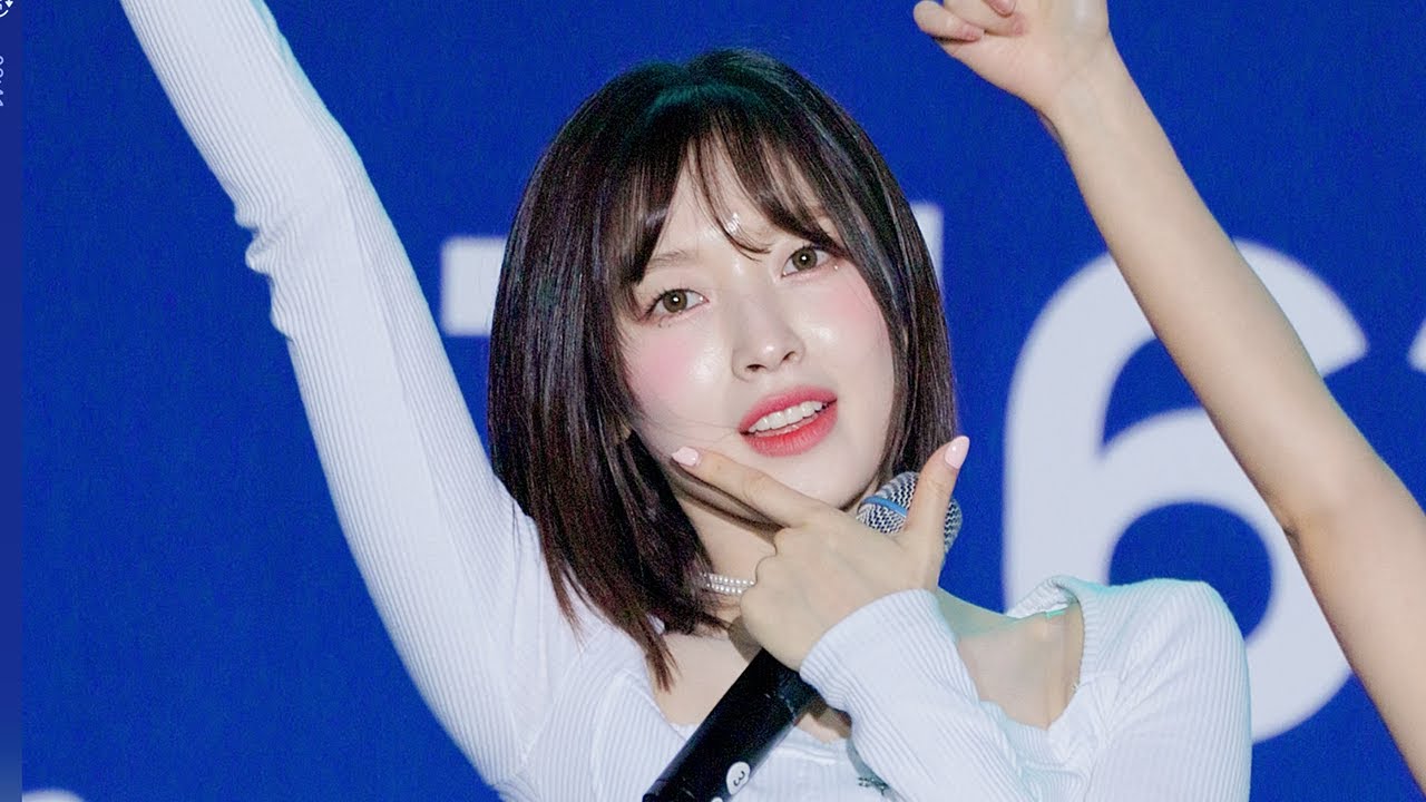 240419 오마이걸 아린 Arin : Dun Dun Dance 무대 직캠 / fancam @ 경남도민체전 (밀양) | Plumia (4K 60p)