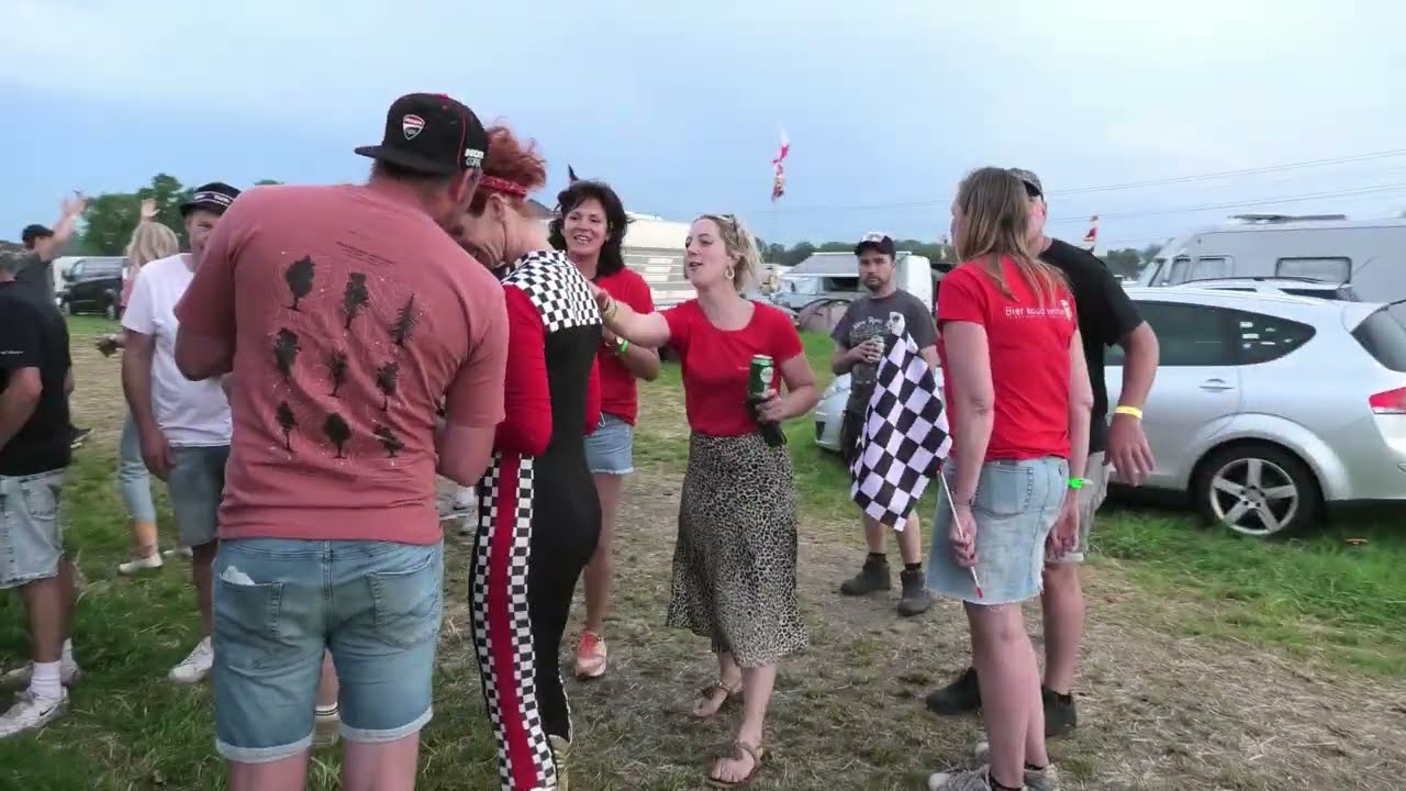 RONKENDE MOTOREN BIER T T CAMPING ASSEN 2024