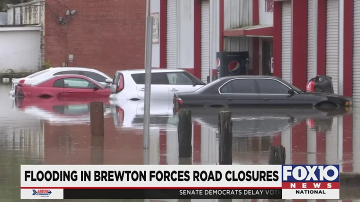 Heavy rains bring flooding to Brewton