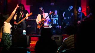 Rock Out 20111224-4
