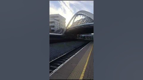 Chiltern Railways Class 68 Passing With A Tone