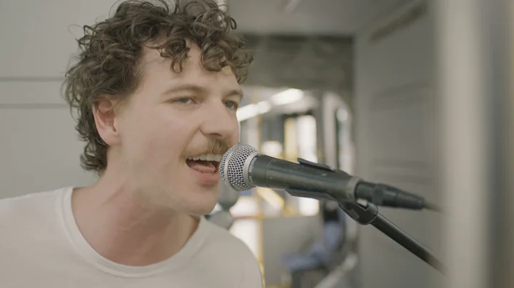 Music In Transit - Houndmouth (Live Session)